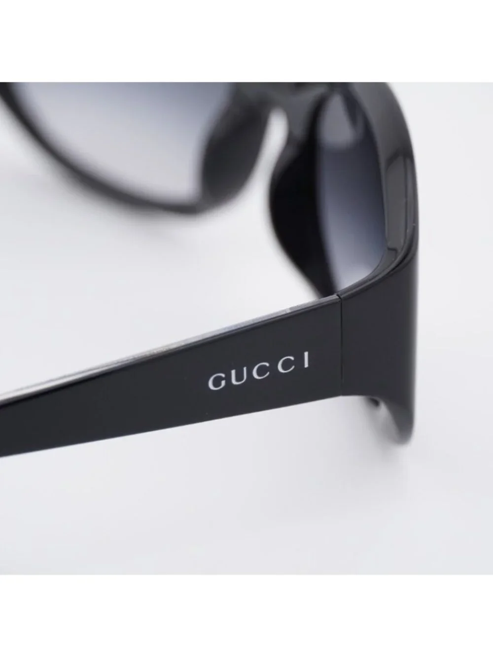 Gucci GG2012S 001 Sunglasses Shiny Black Square Frame, Grey Gradient Lenses